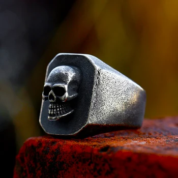 Кольцо с черепом в готическом стиле для мужчин, модные панк-кольца с античным черным черепом из нержавеющей стали, Байкерские украшения, подарок Оптом Размер 7-13